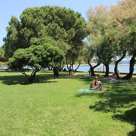 公寓 Sara, 100 M From The Beach
