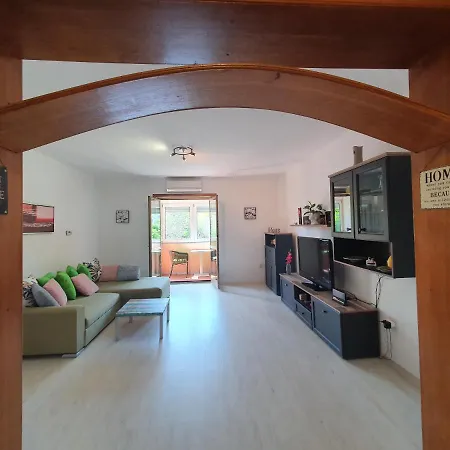公寓 Sara, 100 M From The Beach Novigrad Istria